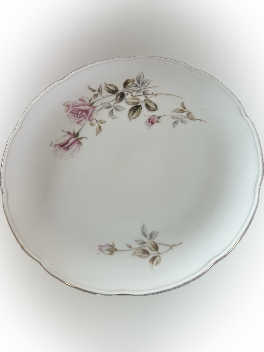 Vintage Japan Fine China  Porcelain Rose Floral Ark-Crest Seville gold trim 12”